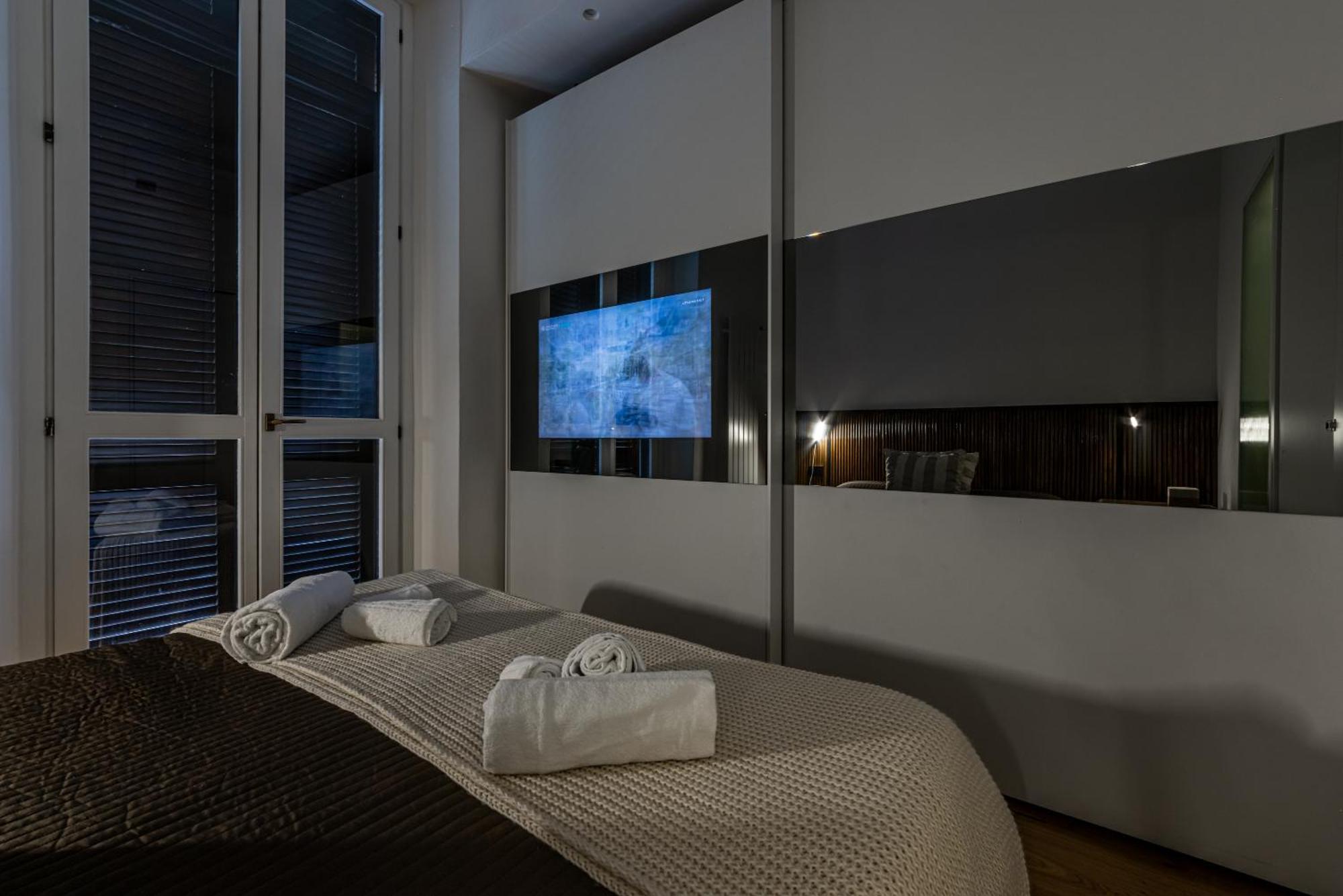 Luxury Design Apt, Comfy W/ A/c, Wifi & Netflix Appartement